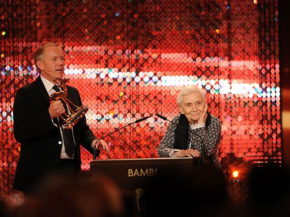 Moderator Johannes B. Kerner und Dr. Ruth Pfau
