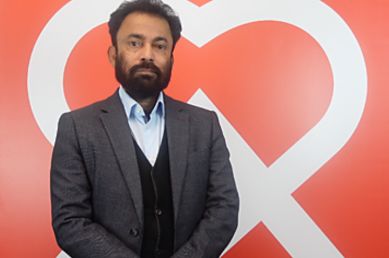 Mervyn Lobo bei seinem Besuch in Würzburg, Oktober 2023